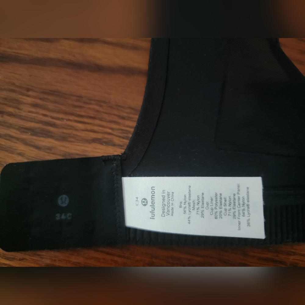 Lulu Lemon bra size 34C - Picture 3 of 5